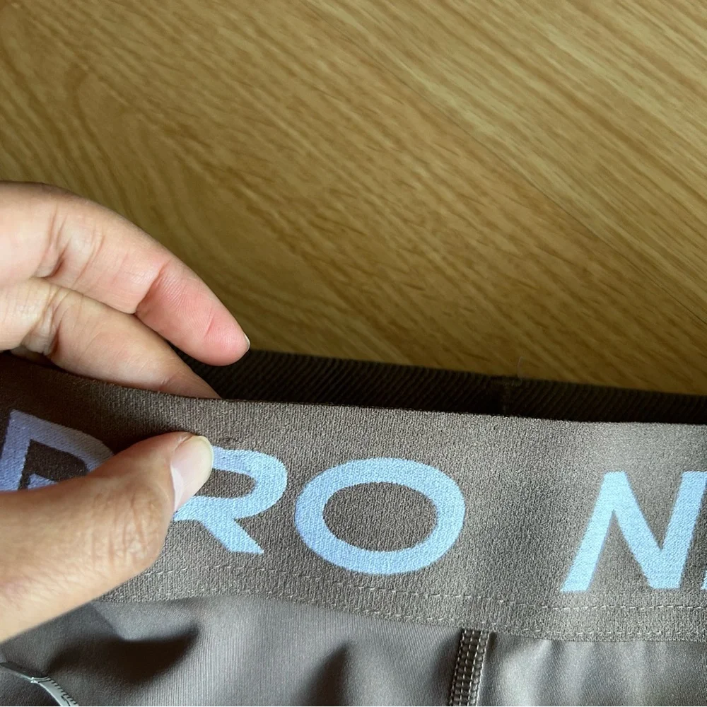 Nike Pro Dri-Fit Brown Athletic Shorts Women’s XS